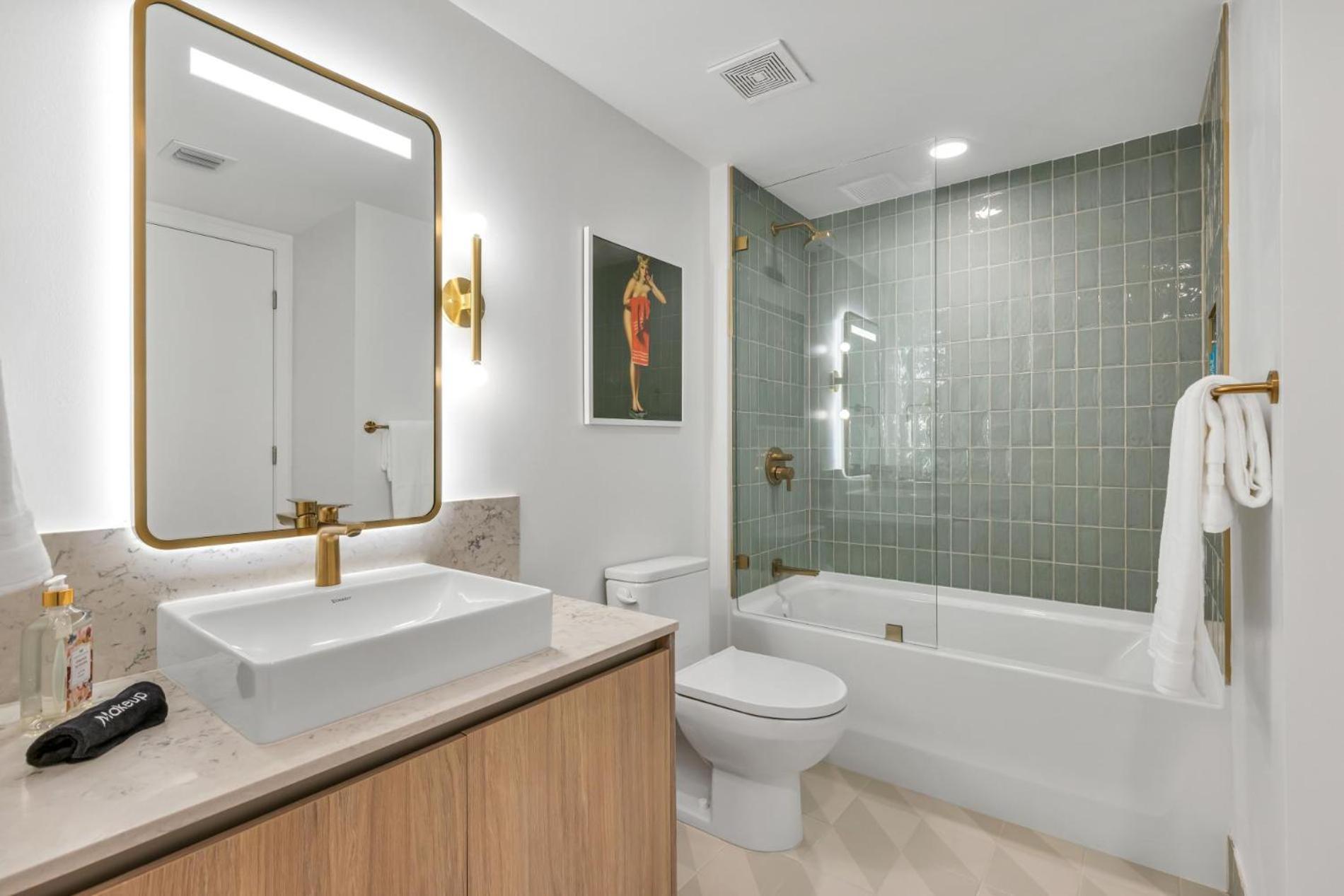 Modern 1Br Apartment With Breathtaking Views Heart Of Downtown Miami Bagian luar foto